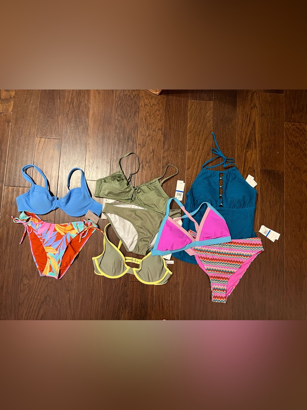 Lot of 8 Pieces Salt + Cove 
Swimwear Mix & Match XL 
New  MSRP $210 XLP1